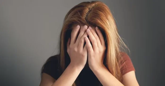 Keçmiş arvadını evdə başqa kişi ilə tutdu