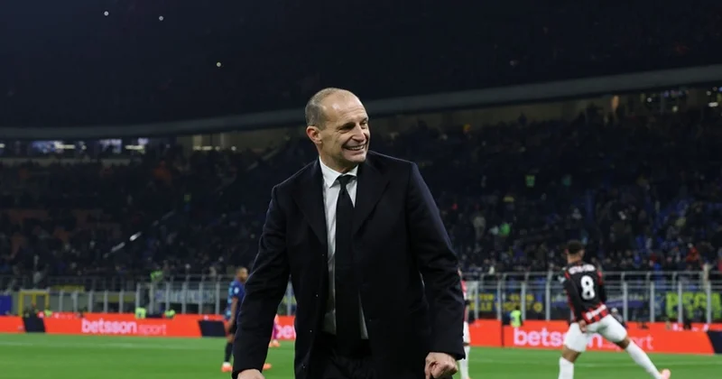 Massimiliano Alleqri Milan da 100 cü qələbəsini qazanıb