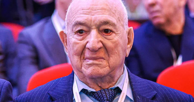 Olimpiya çempionu Nikita Simonyan 99 yaşında vəfat edib