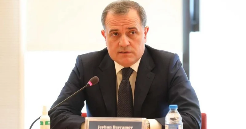 Ceyhun Bayramov Vatikana gedib
