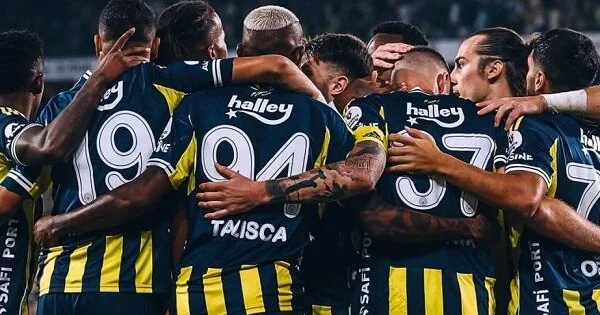 Fənərbağça Rizəspor u böyük hesabla məğlub etdi