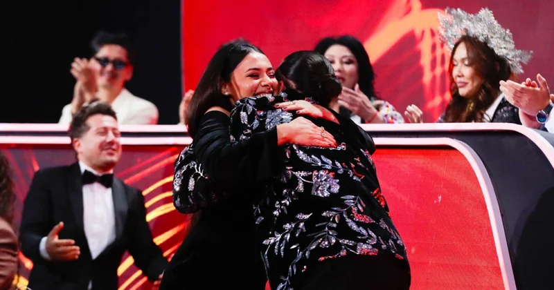 Между мелодией и болью: почему жест Самиры Эфенди стал испытанием для общества Minval Politika