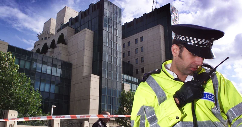 Туристы проломили стену замка 1490 года в Шотландии ради селфи