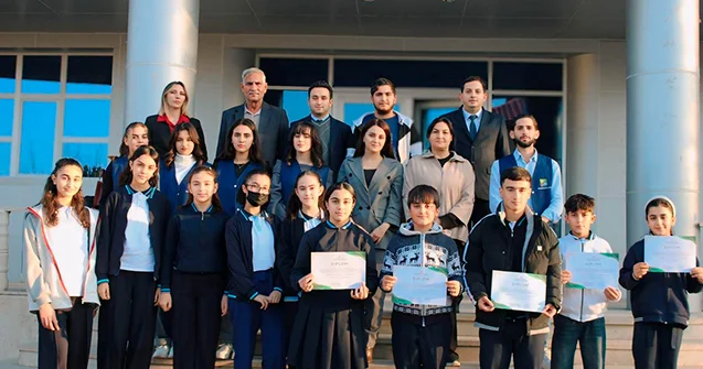 Şərurda “Konstitusiya və Suverenlik ili” çərçivəsində ekoloji bilik yarışı keçirildi Fotolar