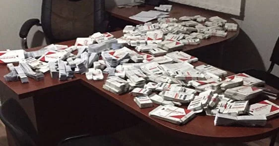 Hindistandan Azərbaycana qanunsuz yolla dərman gətirmək istədilər