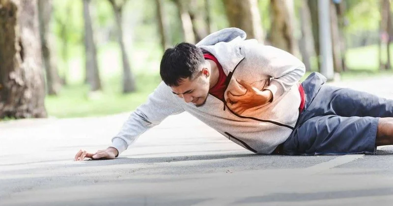 Dayanacaqda infarkt keçirdi