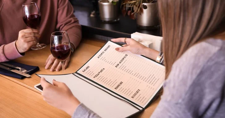 Тарелочница : от мема до приговора или, кто кого проверяет на свидании? Рассуждения психолога