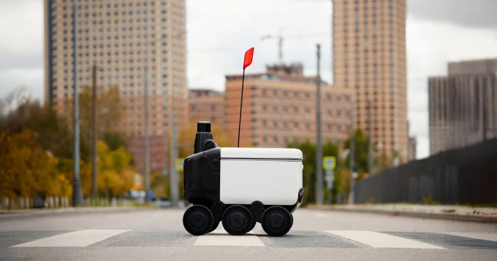 Yandex Sankt Peterburqda çatdırılma robotlarını istifadəyə verib