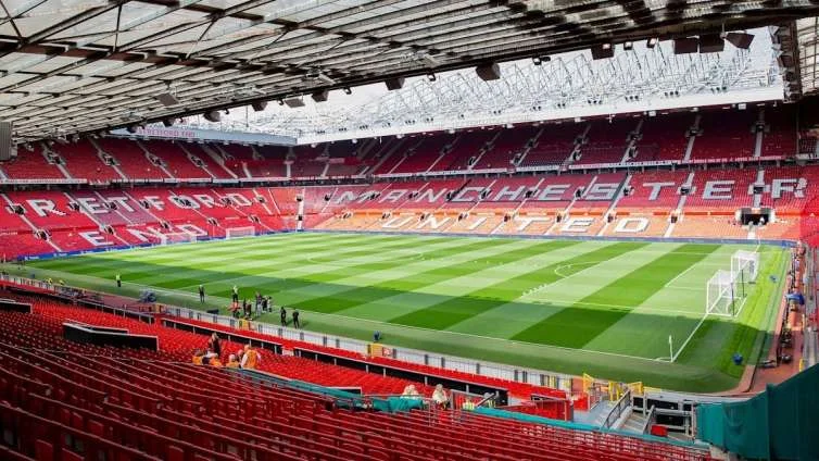 "Old Trafford"a gəmiricilər hücum etdi