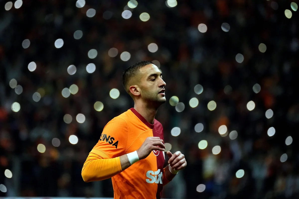 Ziyeşin meneceri futbolçunun gələcəyi haqda danışdı