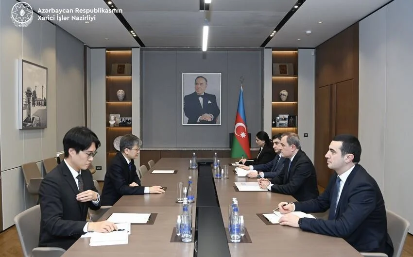 AzərbaycanKoreya ikitərəfli və çoxtərəfli əməkdaşlıq gündəliyi müzakirə olunub