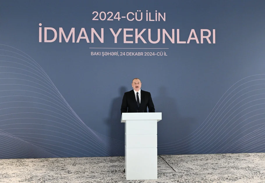 Prezident ilin idman yekunlarına həsr olunan mərasimdə iştirak edib