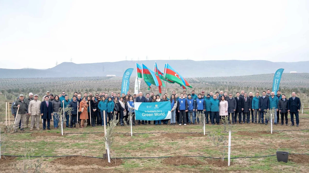 Bu gün ölkə üzrə genişmiqyaslı ağacəkmə aksiyaları keçirilir FOTOLAR