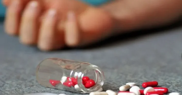 48 yaşlı qadın dərmandan zəhərləndi