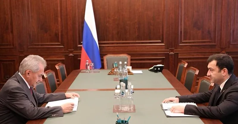 Глава Международной организации гражданской обороны с официальным визитом в России фото