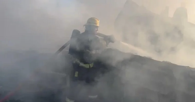 Yasamalda fərdi yaşayış evində baş vermiş yanğın VİDEO YENİLƏNİB