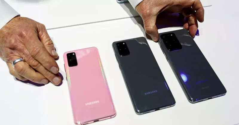 Индийская полиция раскрыла цех по сборке фальшивых Galaxy S Ultra и Z Fold