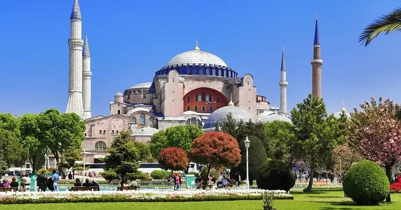 Стоимость жизни в Стамбуле превысила $2,5 тысячи