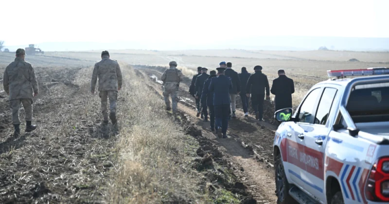 Liviyanın hərbi ekspertləri Türkiyədə təyyarənin qəzaya uğradığı yerə baxış keçirirlər