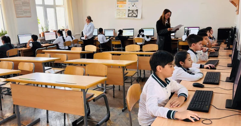 “Rəqəmsal bacarıqlar” layihəsi 275 mindən çox şagirdi əhatə edir