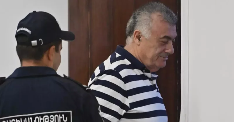 В Армении оштрафовали экс депутата