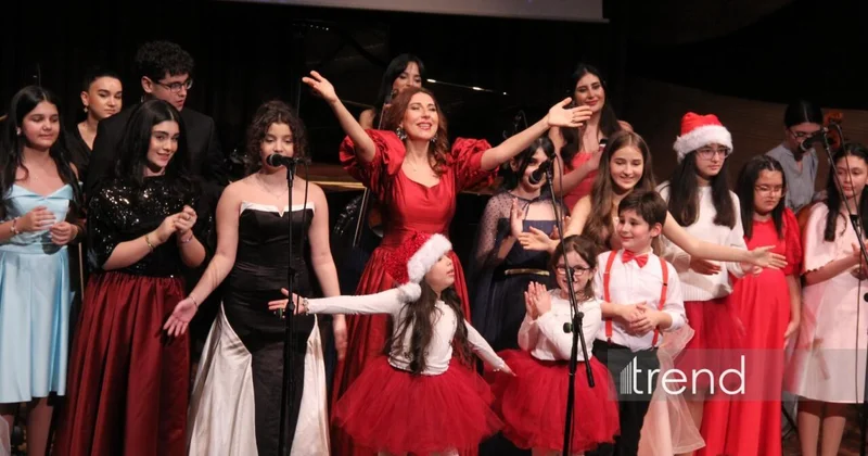 Bakıda Fidan Hacıyevanın Vokal Musiqi Məktəbinin bayram konserti keçirilib FOTO