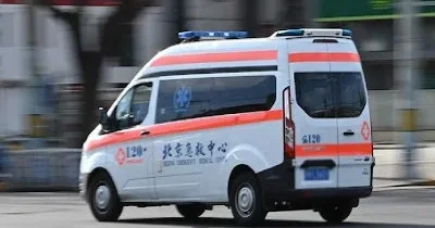 Çində avtomobil gölə düşüb, 8 nəfər ölüb