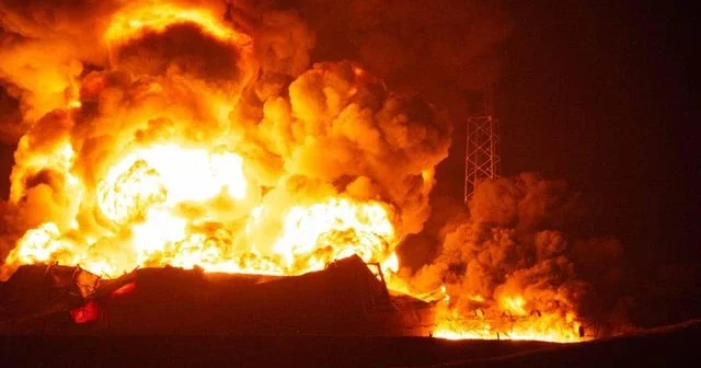 Массированные удары России по Украине: утечка масла в Чёрное море и сбой работы Нафтогаза