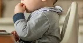 Xırdalanda körpə qida qalığından öldü