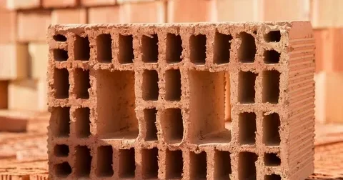 Tikinti kərpiclərinin istehsalı artıb