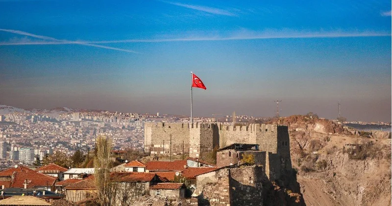 Regionda gərginlik pik həddə Türkiyə dağıdıcı müharibəyə sürüklənir?