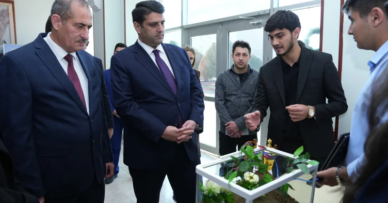 Naxçıvan Dövlət Universitetində “Elektronika və proqramlaşdırma” sərgisi açılıb