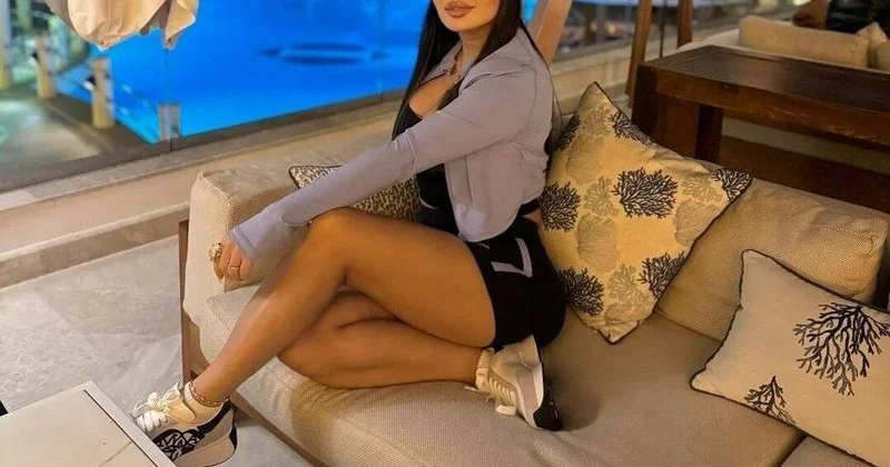 Sizin kimi qadınlar ailələri DAĞIDIRLAR müğənniyə ağır ittiham VİDEO