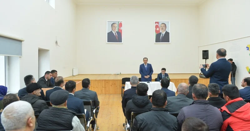 Taleh Qaraşov cari ilin sonuncu səyyar qəbulunu keçirdi FOTOLAR