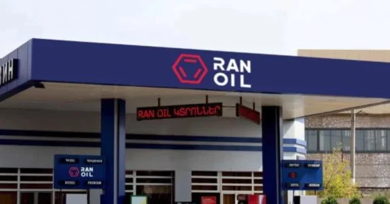 Армяне продают азербайджанский бензин со скидкой