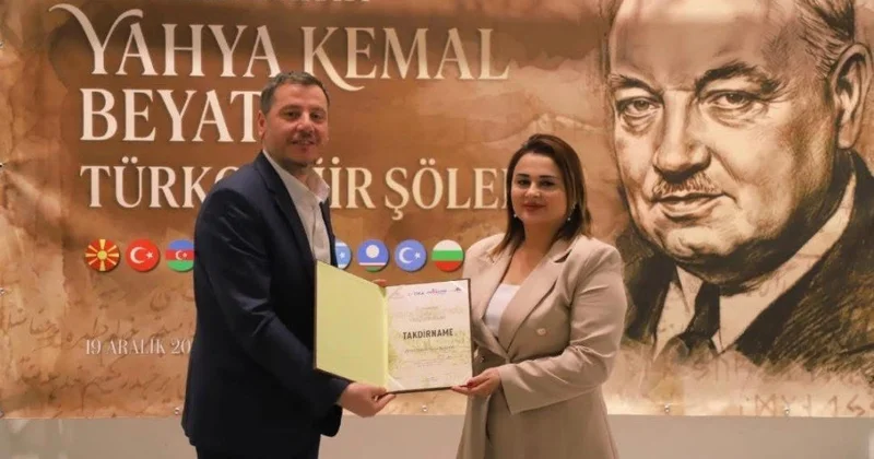 Üsküpdə 11 ci Yəhya Kamal Beyatlı şeir şöləni