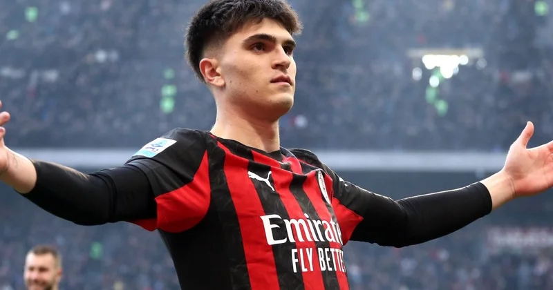 “Arsenal” heyətini “Milan”ın gənc müdafiəçisi hesabına gücləndirməyi planlaşdırır