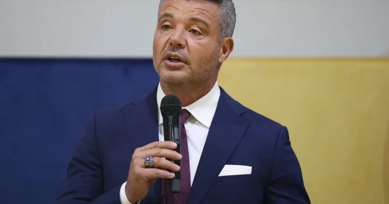 Президент клуба Фенербахче задержан в рамках расследования по делу о наркотиках