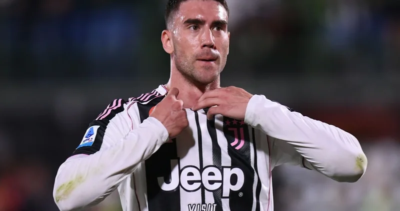 “Liverpul“ serbiyalı hücumçu ilə maraqlanır