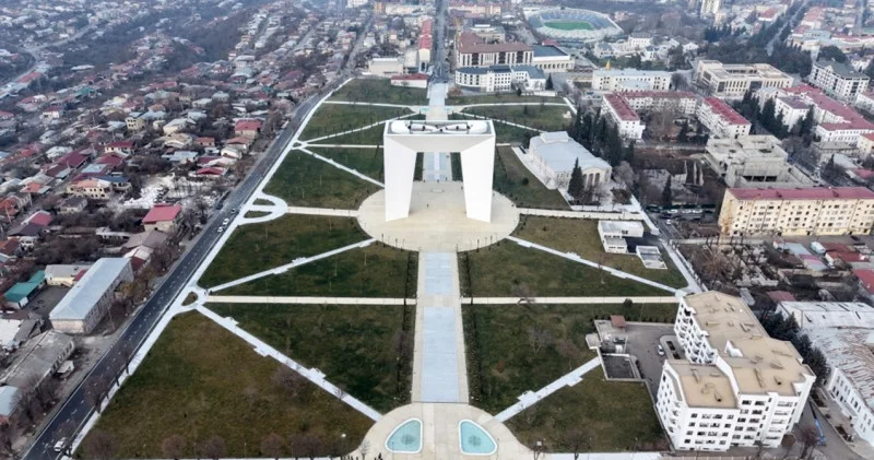 Xankəndidə açılışı olan Zəfər parkından FOTOLAR