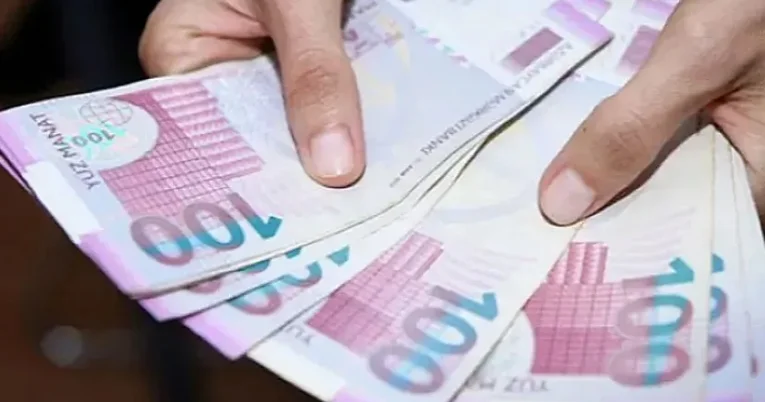 Azərbaycanda son 5 ildə hər nəfər orta hesabla nə qədər qazanıb?