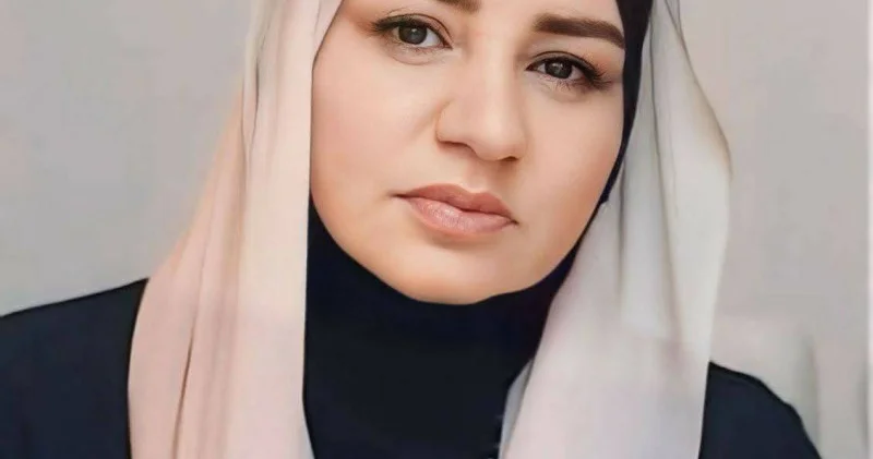 Əbülfət Mədətoğlu Şeirinin Bədii Təhlili Sevil Azadqızı yazır