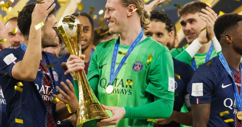 Fransa qəzeti PSJ nin rusiyalı qapıçısını ayın oyunçusu seçib