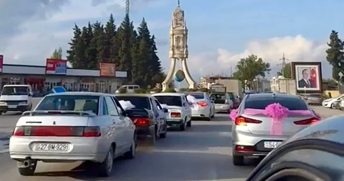 Xaçmazda toy karvanında üç “VAZ” toqquşdu ANBAAN VİDEO