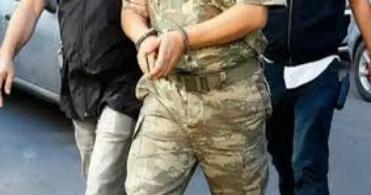 Müdafiə Nazirliyinin mayoru həbsdə qaldı