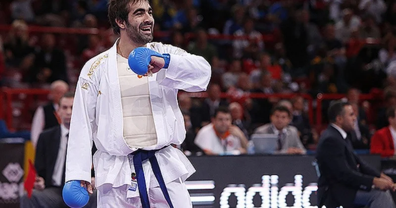 Nazirlik Rafael Ağayevi niyə tədbirə çağırmadı? Məşhur idmançı heç nə danışmayacam deyir