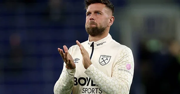 Milan Almaniya millisinin hücumçusu ilə müqavilə imzalayıb