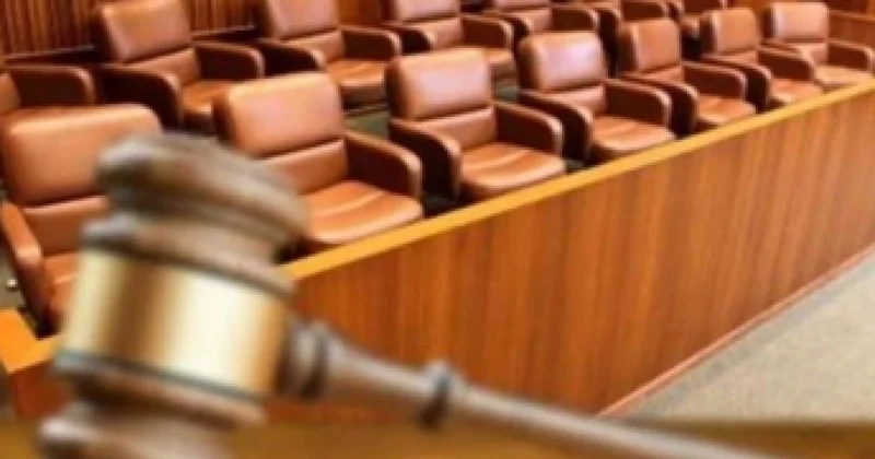 Тюремный срок для снявших непристойное видео на Аллее шехидов