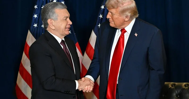 Мирзиёев и Трамп обсудили по телефону развитие стратегического партнёрства Узбекистана и США