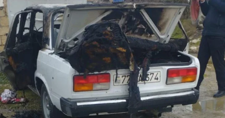 Трехлетний ребенок погиб в загоревшемся автомобиле в Сиязане